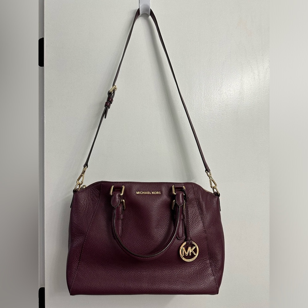 Micheal Kors maroon purse
